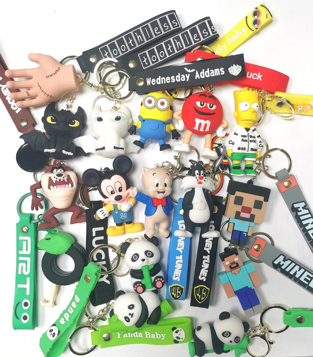 Брелок большой персонажи в ассортименте