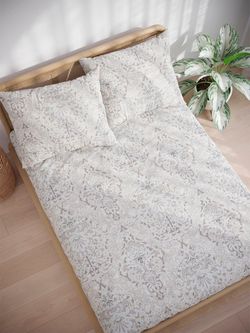 Простынь на резинке  полисатин Simple House "Интарсия" 160x200 см