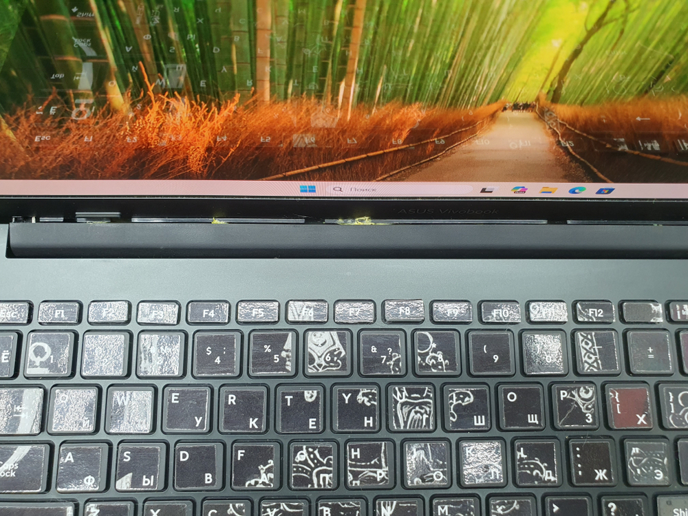 Ноутбук Asus Ryzen 5/16Gb/FHD/Vivobook Go 15 OLED E1504F