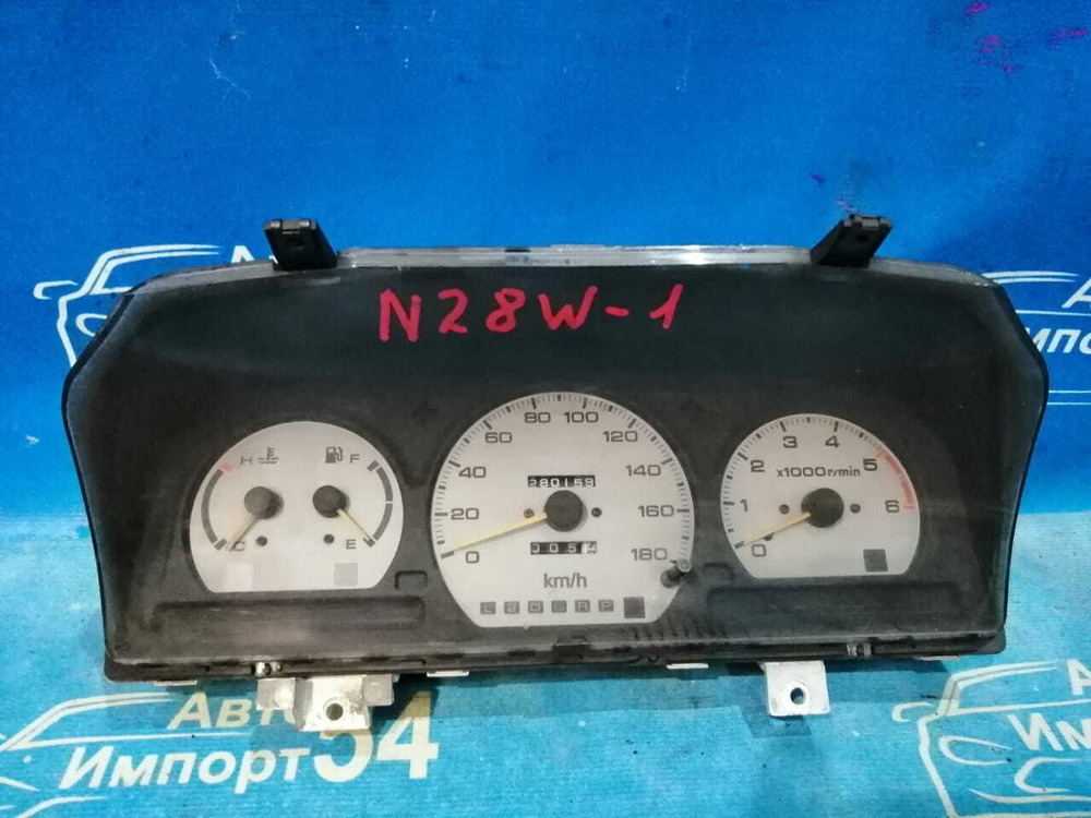 Щиток приборов MITSUBISHI RVR 1994