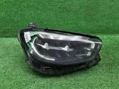 Фара правая Mercedes E W213 (2020-2023) LED