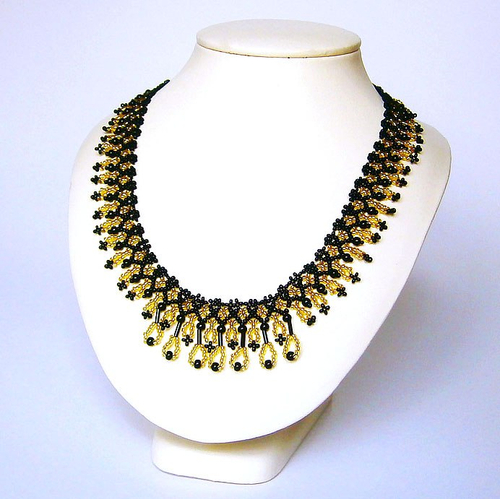 Колье из бисера "Ариадна"