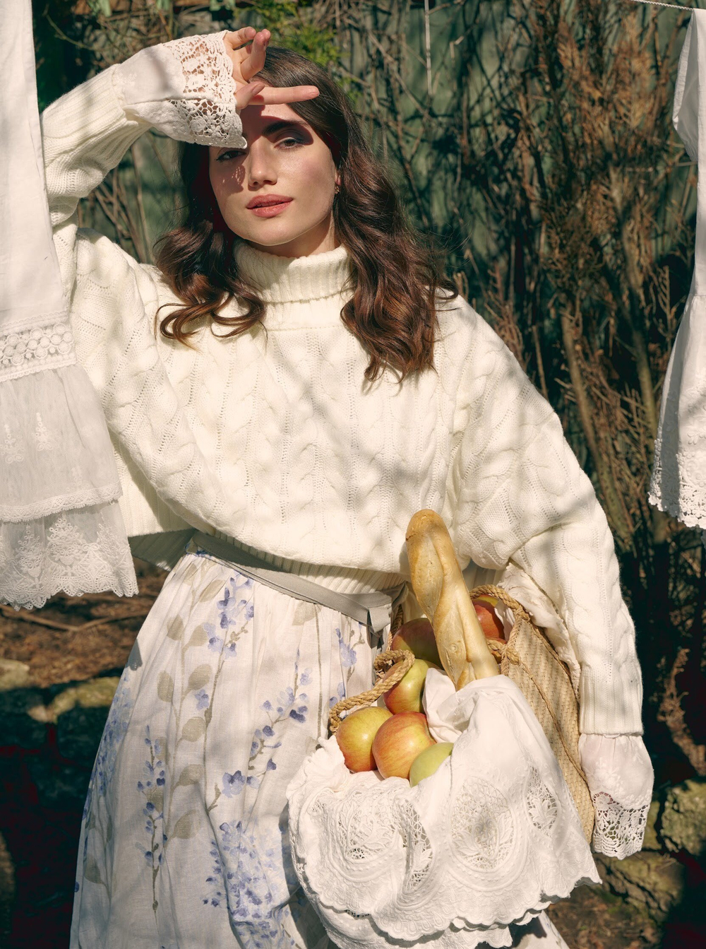 Манжеты белые на рукава