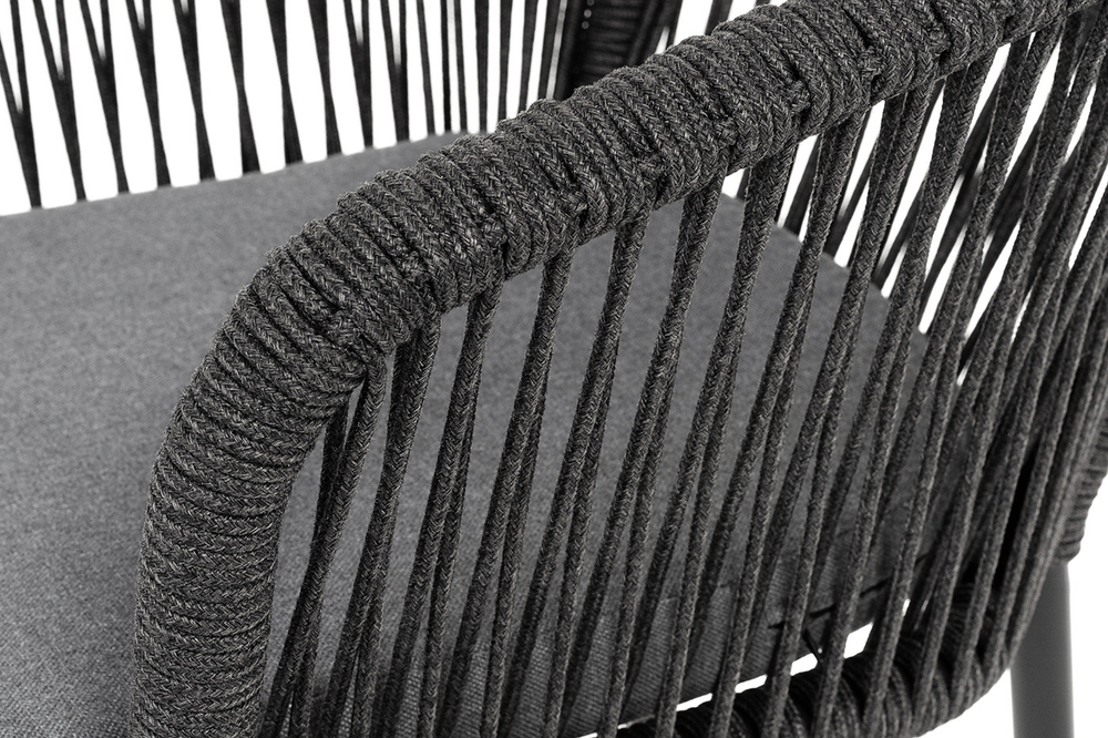 "Марсель" стул плетеный из роупа, каркас алюминий черный муар, роуп темно-серый круглый, ткань темно-серая 027