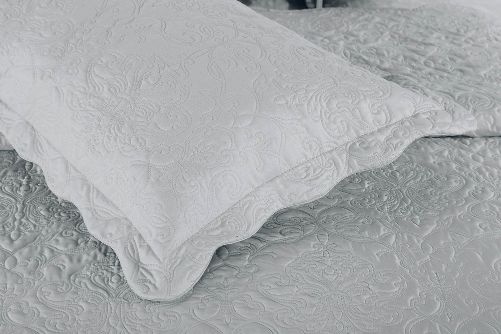 Покрывало 230х250 Sofi De MarkO Устина серое