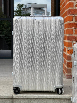 Чемодан Rimowa