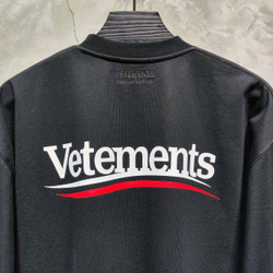 Футболка Vetements