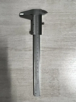 Штангенциркуль металлический, 0 - 150мм. ( механический)