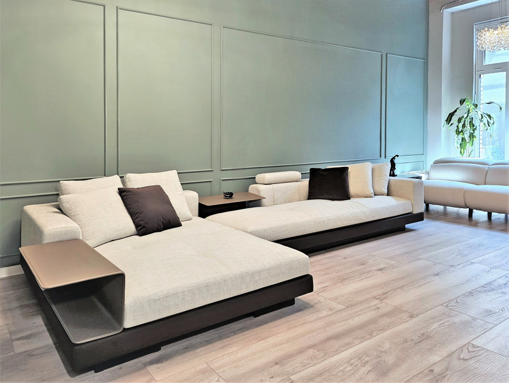 Диван угловой White