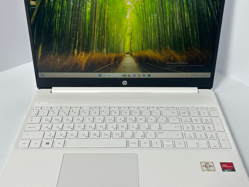 Ноутбук HP 15 15s-eq1276ur (2X0M8EA) 15.6"/AMD Athlon Gold 3150U/RAM 8 GB/SSD 256 GB/AMD Radeon Graphics/1920x1080/IPS/DOS/Подсветка кл-ры:нет/белый. Состояние: B2