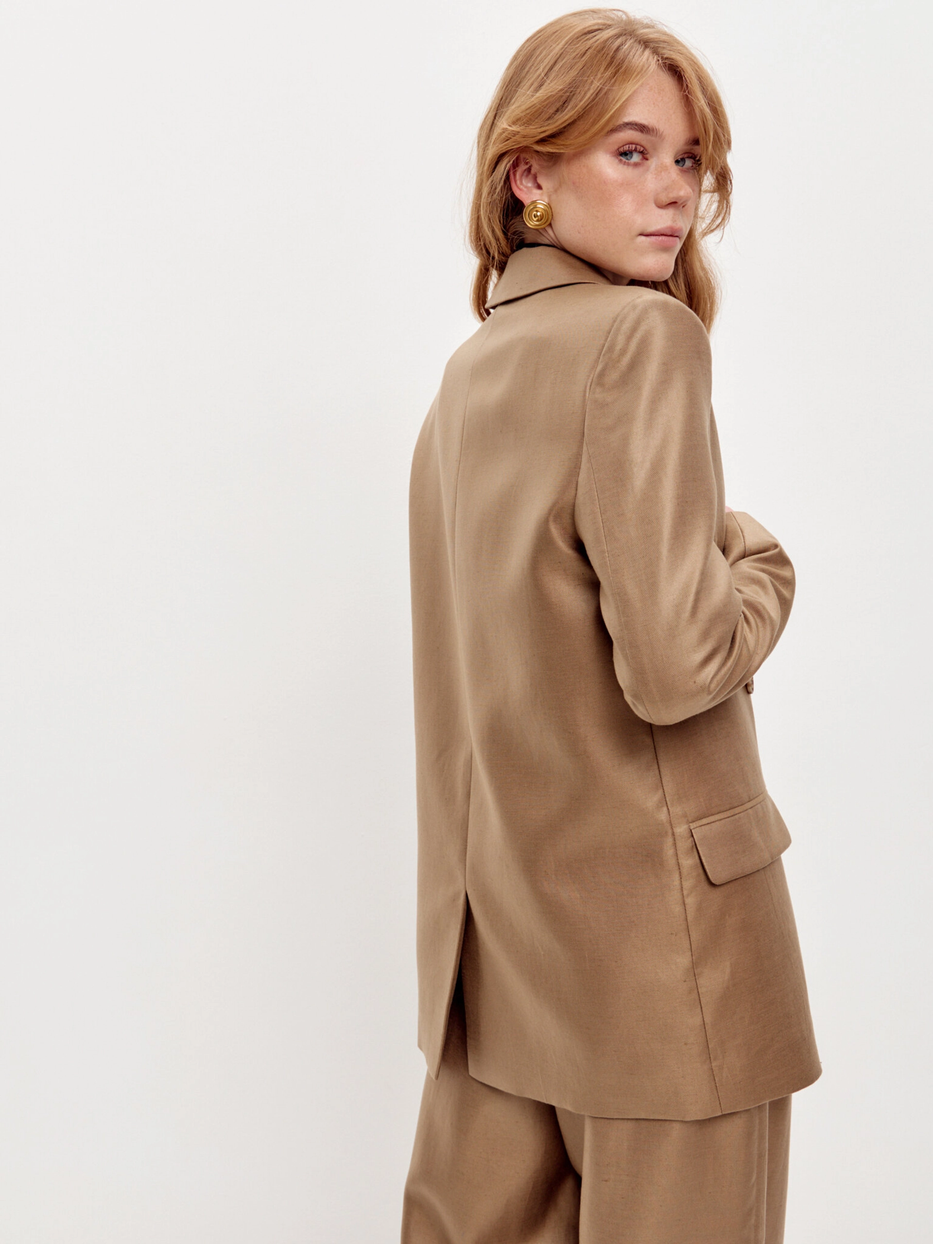 Льняной жакет