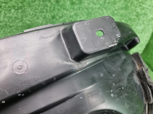 Подкрылок передний правый Volvo XC40 (2017-2022)