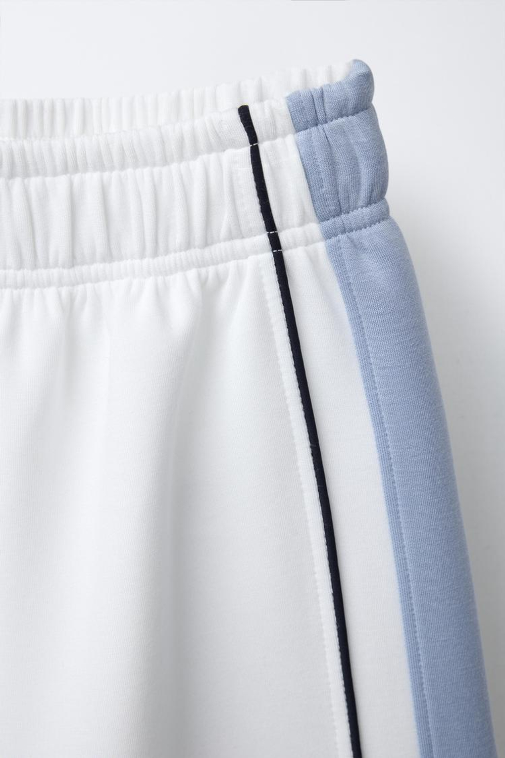 ZARA БРЮКИ С ЛАМПАСАМИ ПО БОКАМ, БЕЛЫЙ