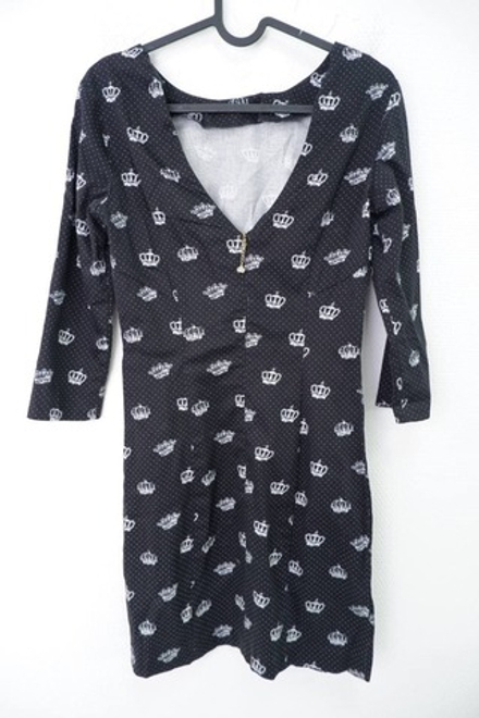 Платье с вырезом 40-42 размер