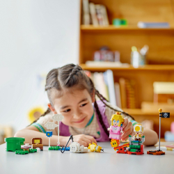 LEGO Super Mario - Приключения с интерактивной фигуркой LEGO Peach 71441