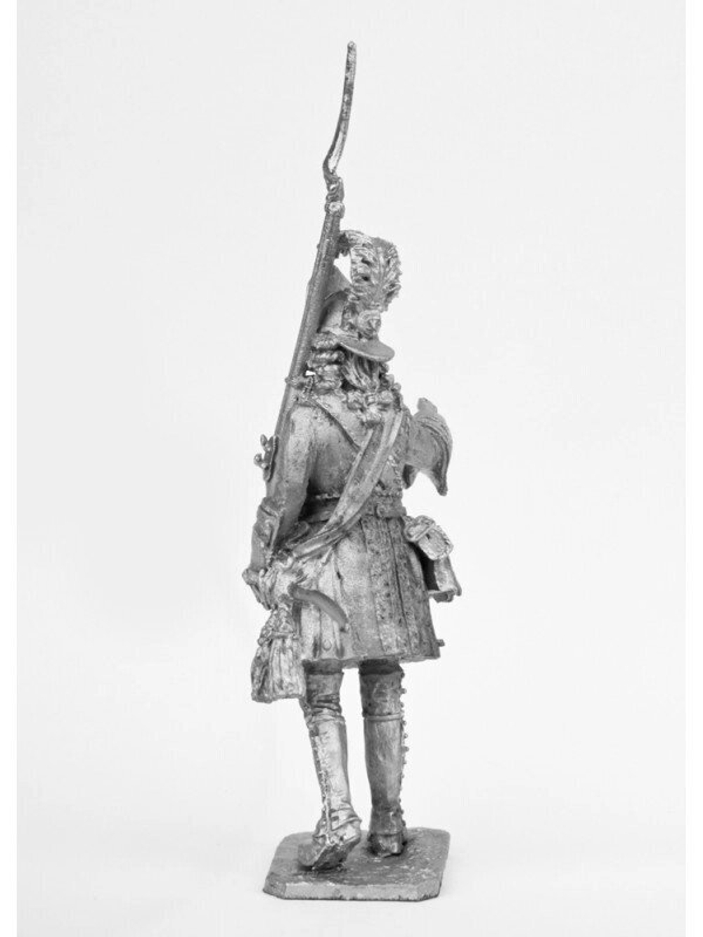 Оловянный солдатик офицер гренадерской роты Преображенского полка, 1702-1708 г. г.
