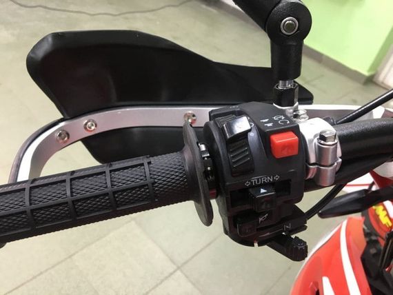 Мотоцикл кроссовый эндуро REGULMOTO Holeshot Red Edition