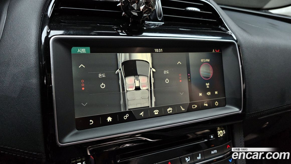 Jaguar F-PACE 20d Prestige (09.2019)