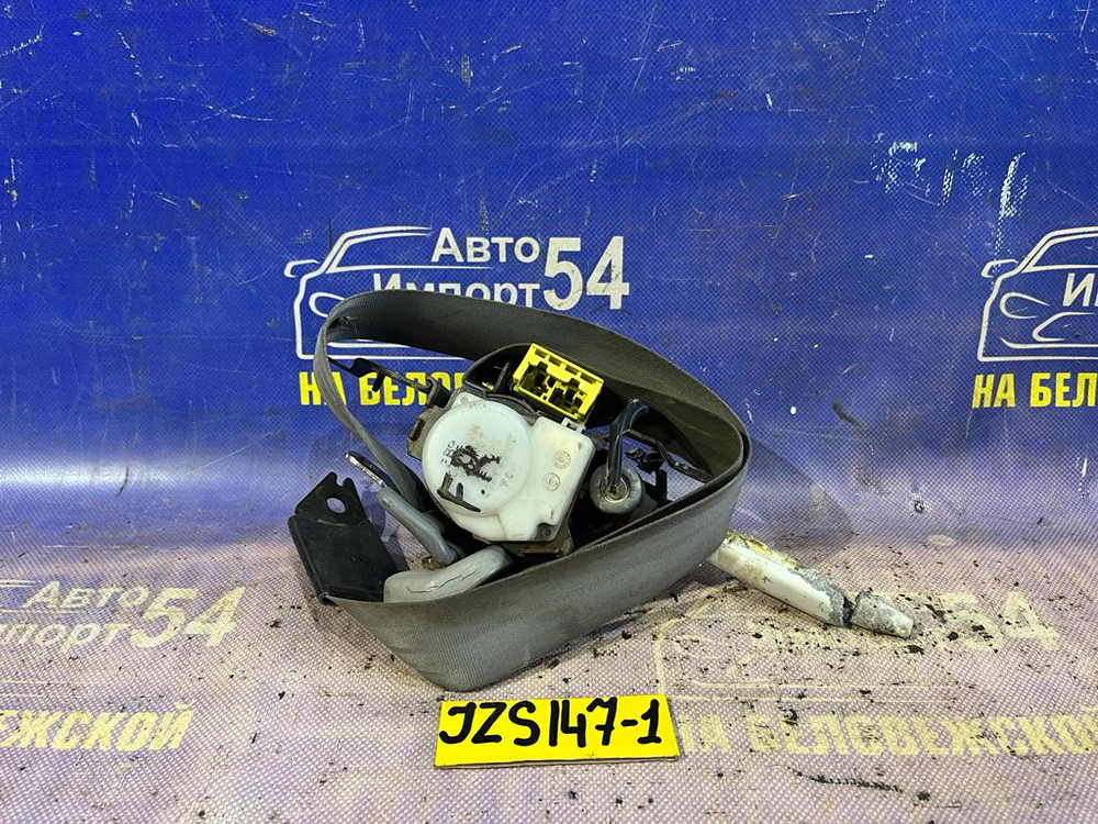 Ремень безопасности передний правый TOYOTA ARISTO 1996