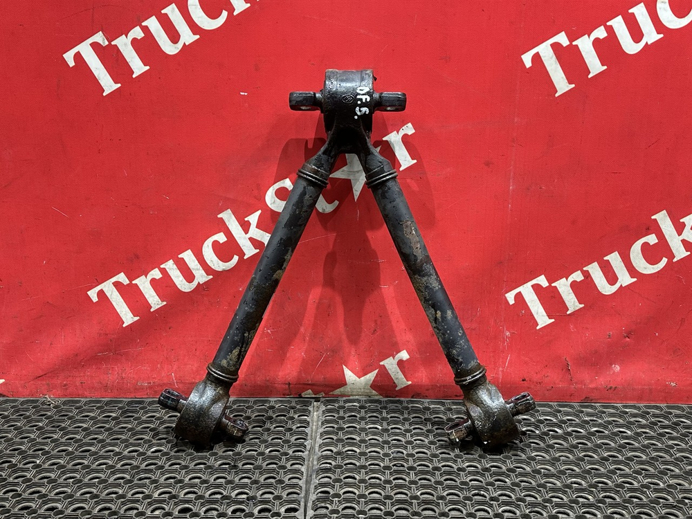 Тяга реактивная V-образная 2023г