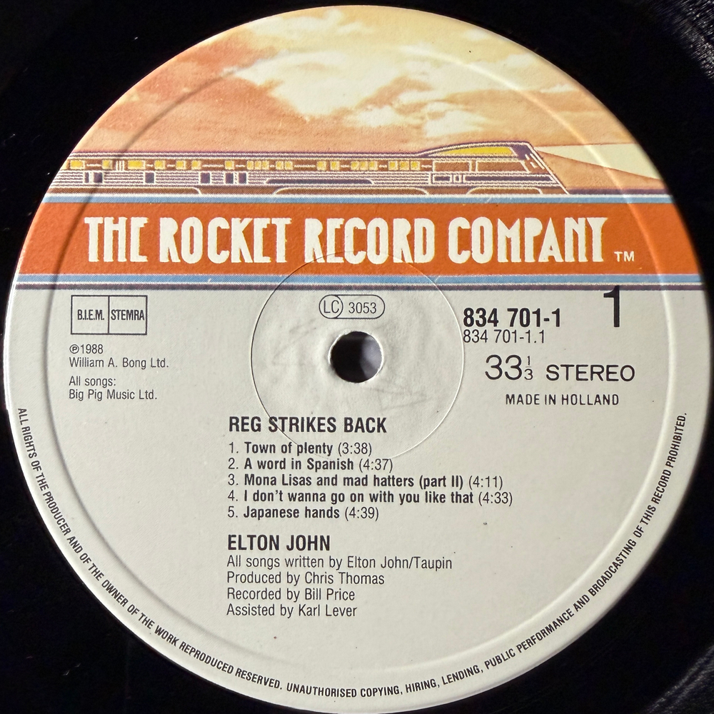 Elton John - Reg Strikes Back (Голландия 1988г.)