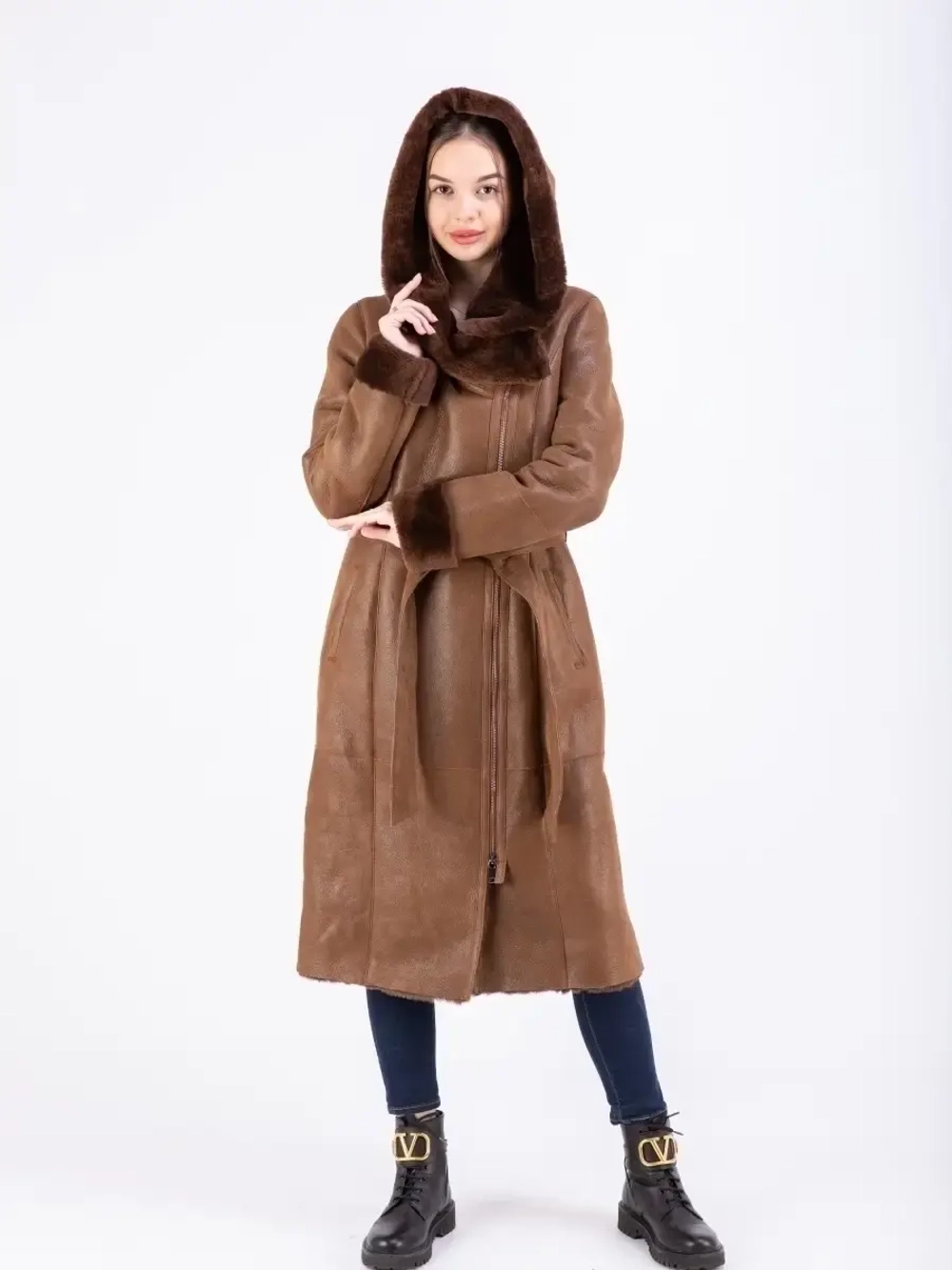 Дубленка женская натуральная длинная с капюшоном Турция