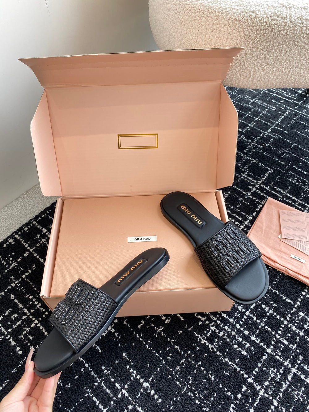 Miu Miu Slide (2 colors)