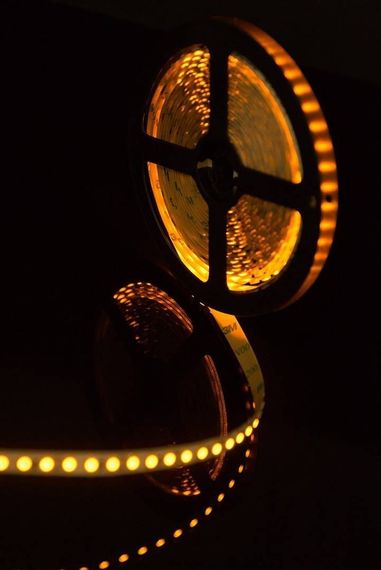 Светодиодная лента SWG 9,6W/m 120LED/m 3528SMD желтый 5M 000967