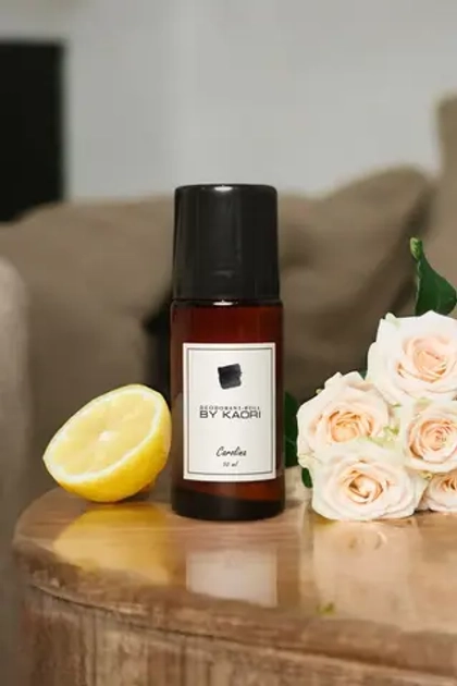 Роликовый дезодорант CAROLINA