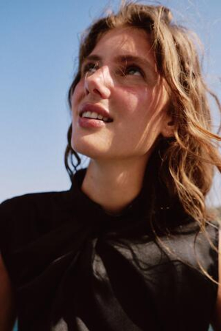 ZARA КОРОТКОЕ АТЛАСНОЕ ПЛАТЬЕ, ЧЕРНЫЙ