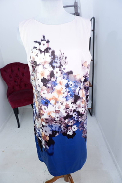 Платье Zolla для нежного образа, маркировка L, визуально на 46/48 размер