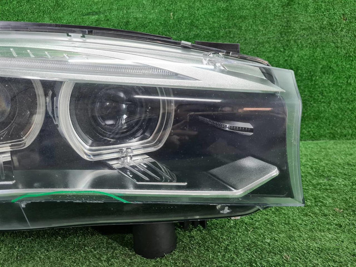 Фара правая BMW X5 F15, X6 F16 (2013-2018) ксенон
