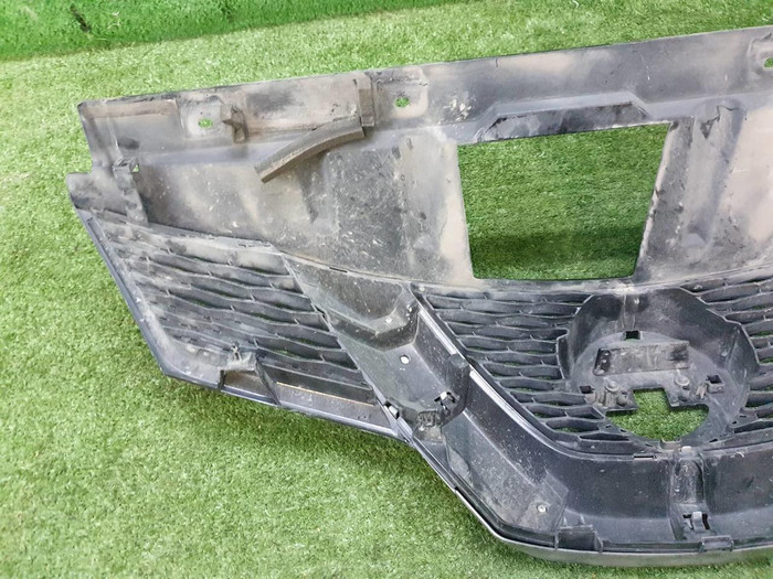 Решетка радиатора Nissan X-Trail T32 (2013-2019)