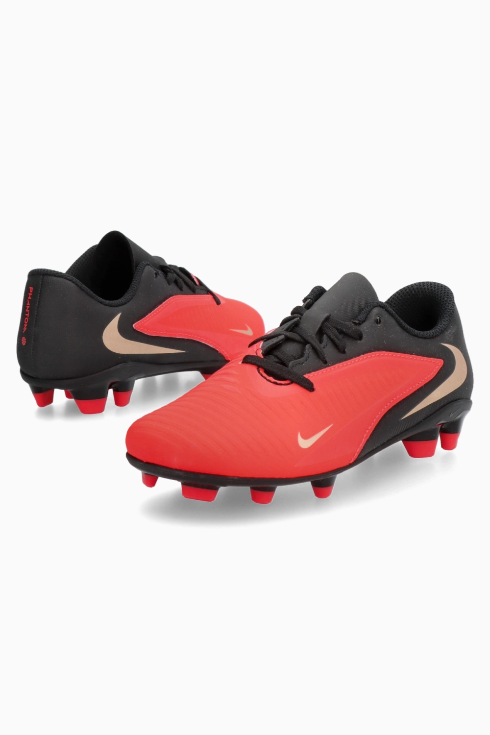 Бутсы Nike Phantom 6 Low Club MG Junior - красный