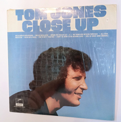 Винтажная виниловая пластинка LP Tom Jones Close Up (USA 1972)