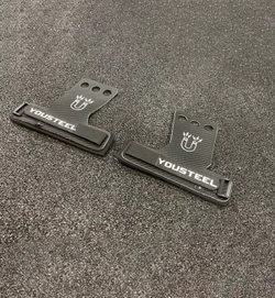 Накладки чёрн. три отверстия M