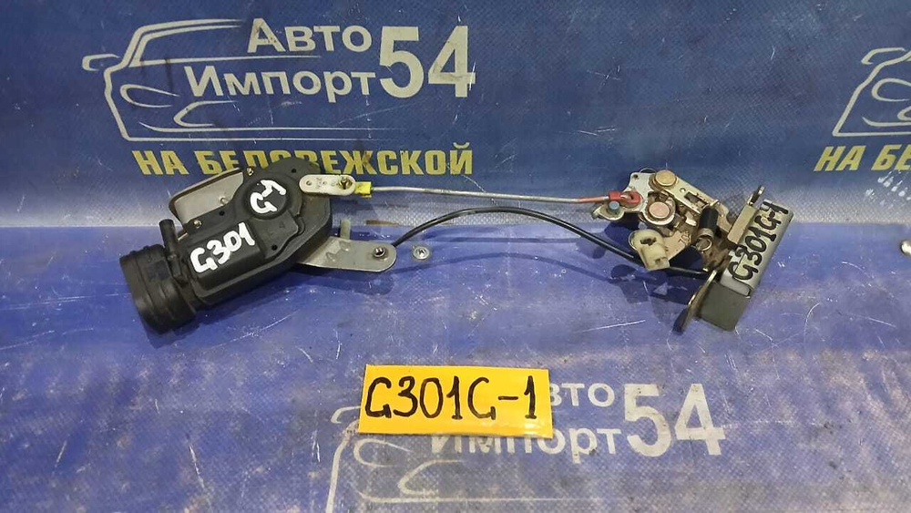 Замок багажника DAIHATSU PYZAR 1997