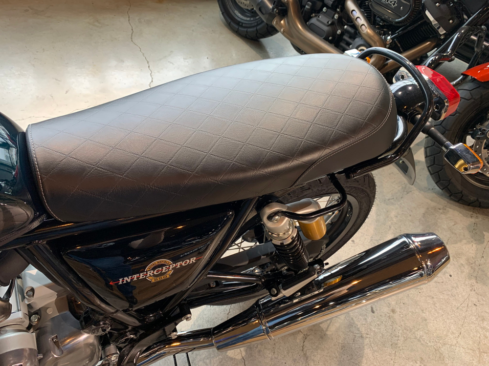 Royal Enfield Interceptor 650 Cali Green (Standard / Single tone) 2024