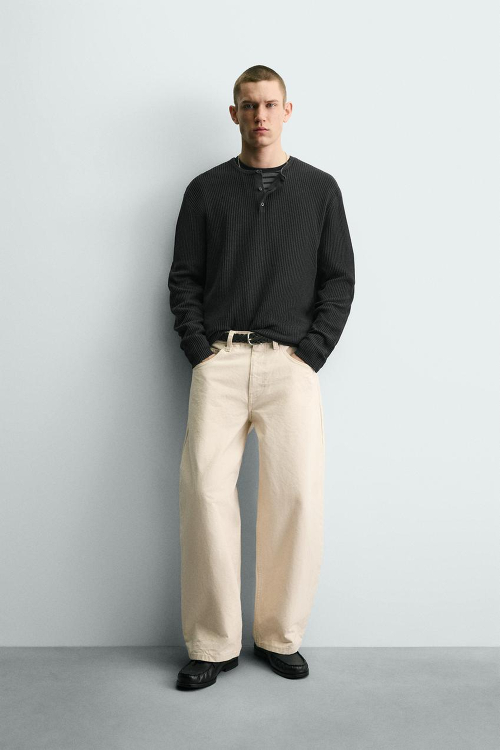 ZARA СВИТЕР С РЕЛЬЕФНОЙ ТКАНЬЮ И ОТЛОЖНЫМ ВОРОТНИКОМ, ЧЕРНЫЙ