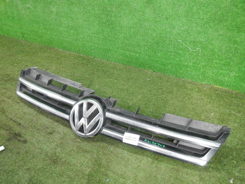 Решетка радиатора VW Touareg 2 NF (2010-2014)