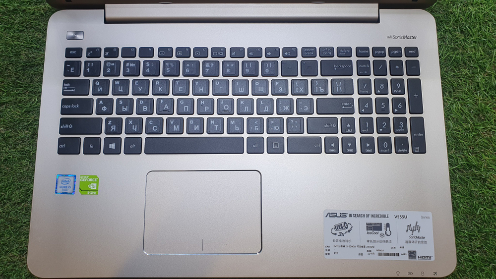 Ноутбук ASUS i5-6/12Gb/940MX 2Gb