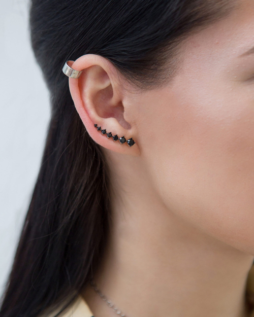 Серьги - клаймберы с черными фианитами