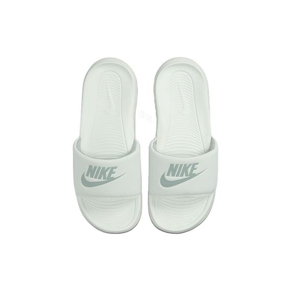 Nike Victori One 'Barely Green'