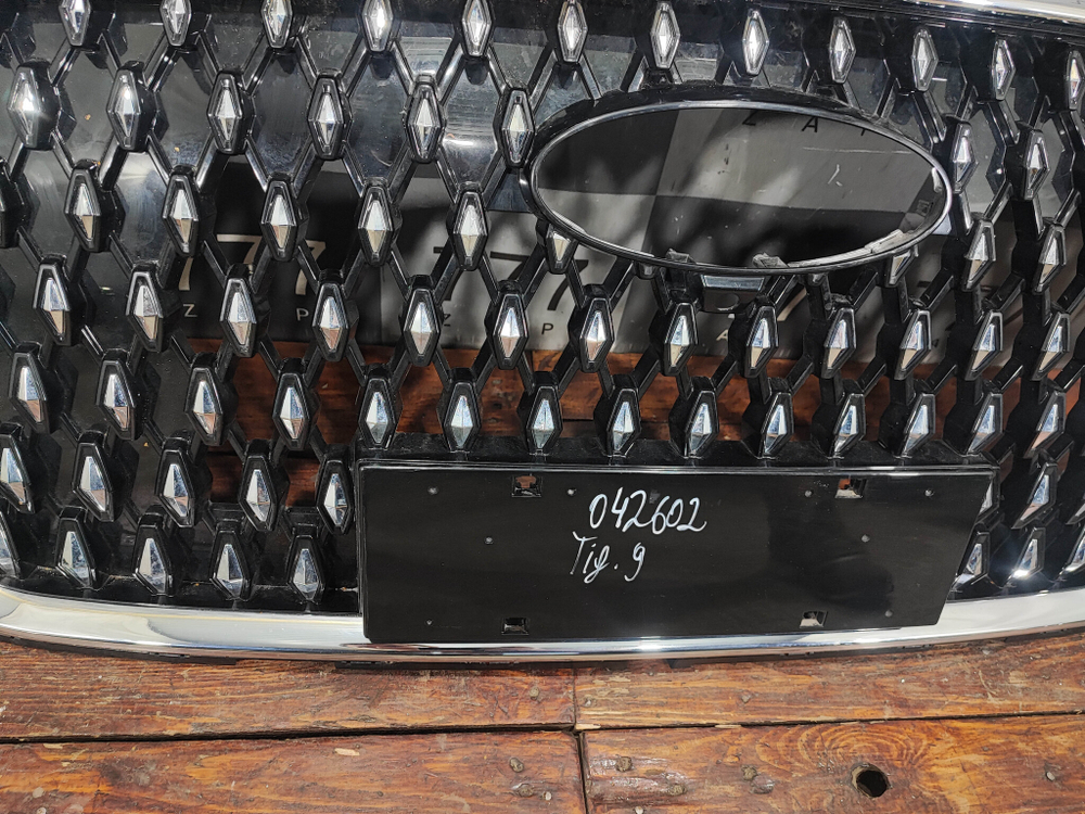 Решетка радиатора Chery Tiggo 9 24-нв Б/У Оригинал 602004485AA