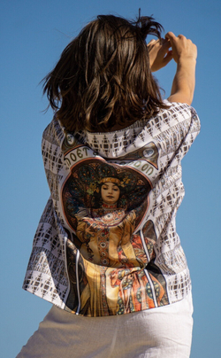 Футболка "Ар-нуво", по мотивам работ Альфонса Мухи