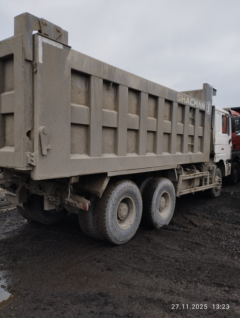 Shacman (Shaanxi) SX* 6x4 Самосвал SX3258DR384 (Дизельный, 9,7 л, 329 л.с., МТ)