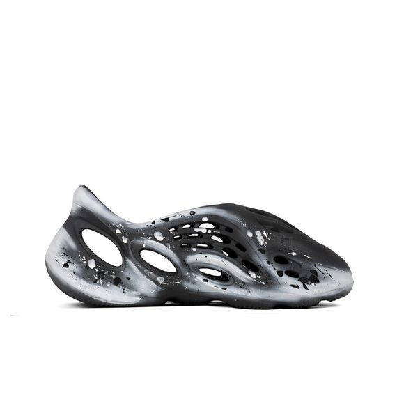 Adidas Originals Yeezy Foam Runner 'Black White'