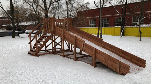 Зимняя горка SWAN 1