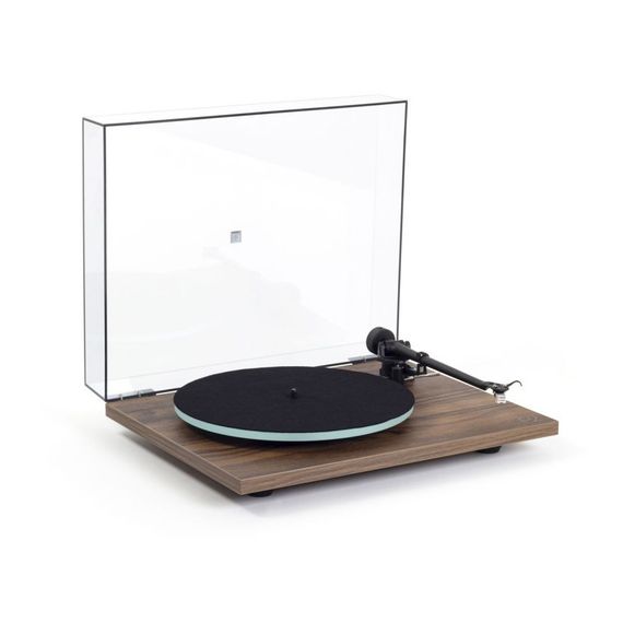 Rega Planar 2 ND3 Walnut
