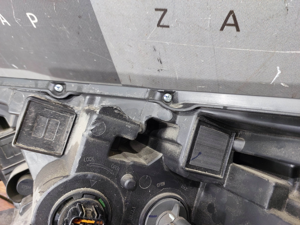 Фара правая LED Haval M6 2 21-нв Б/У Оригинал 4121101XKZ0YB